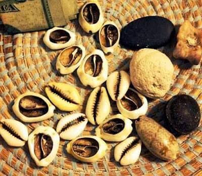 Merindilogun Divination Reading